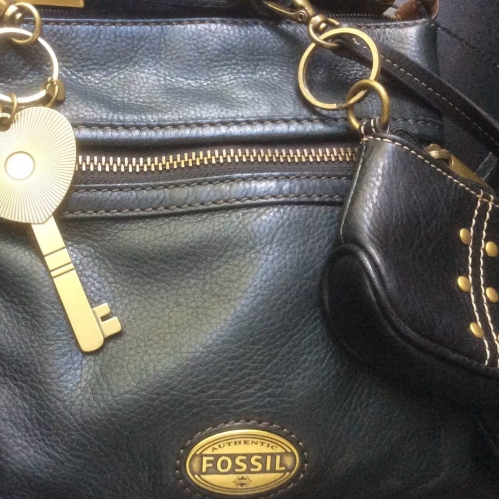 Fossil Black Leather Women's Bag - Picture 2 of 6